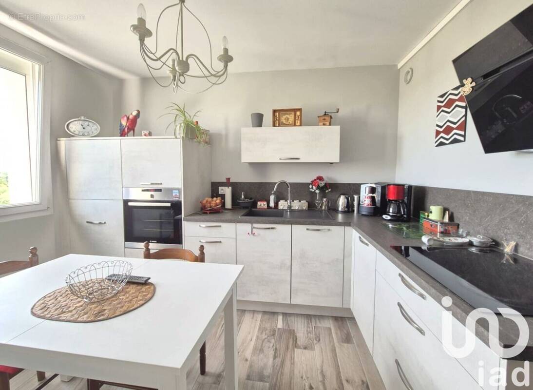 Photo 1 - Appartement à TROYES