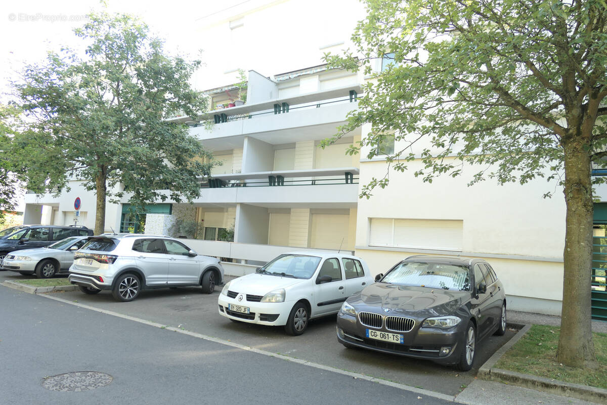 Appartement à LES ULIS