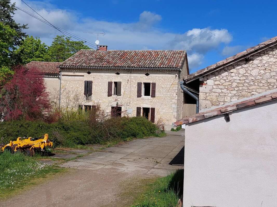 Maison à CORDES-SUR-CIEL