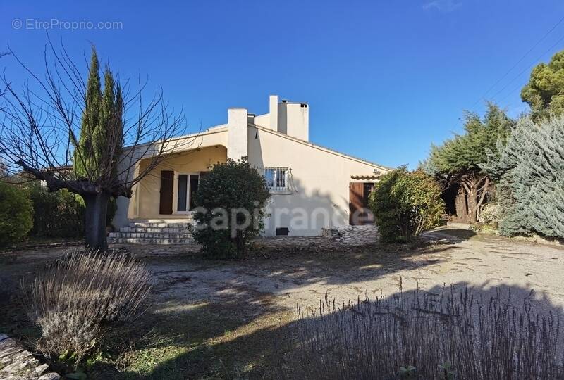 Maison à UZES