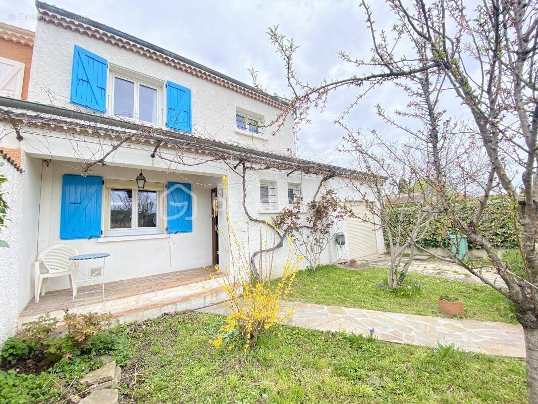Maison à MONTELIMAR