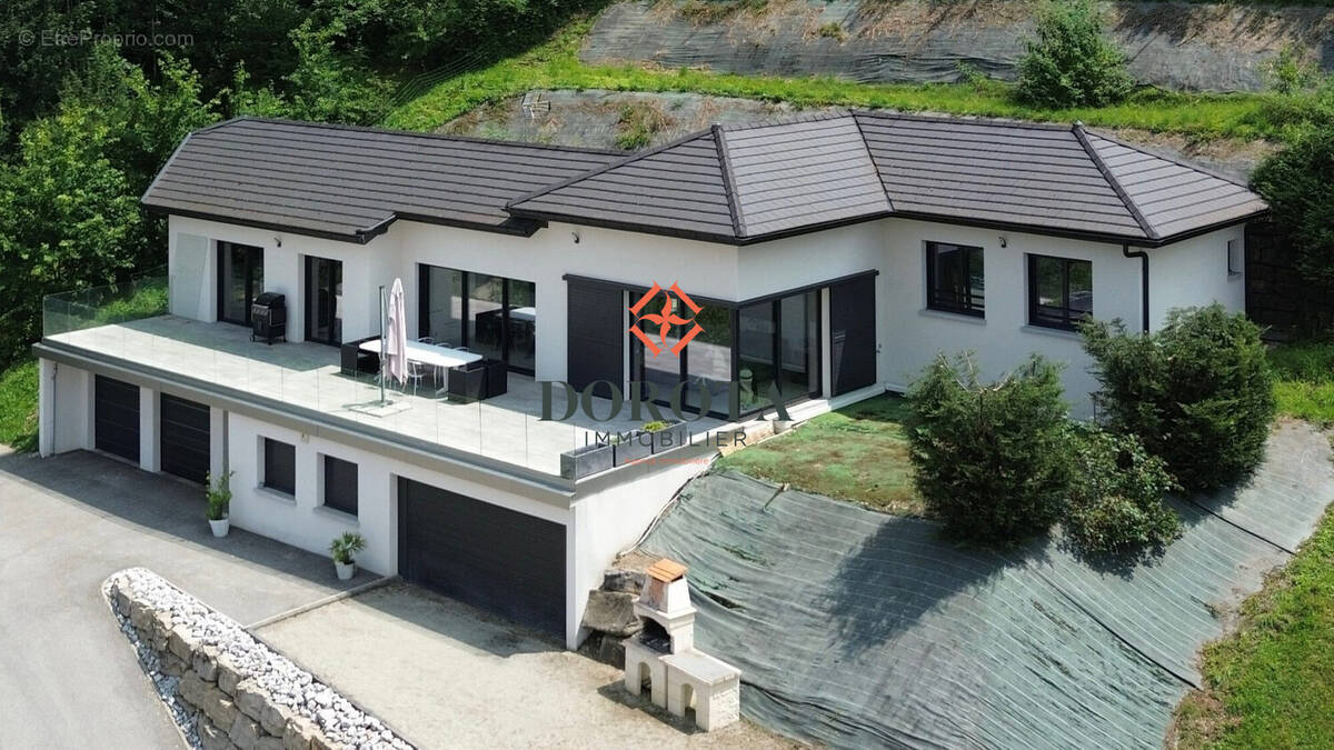 Maison à GONCELIN