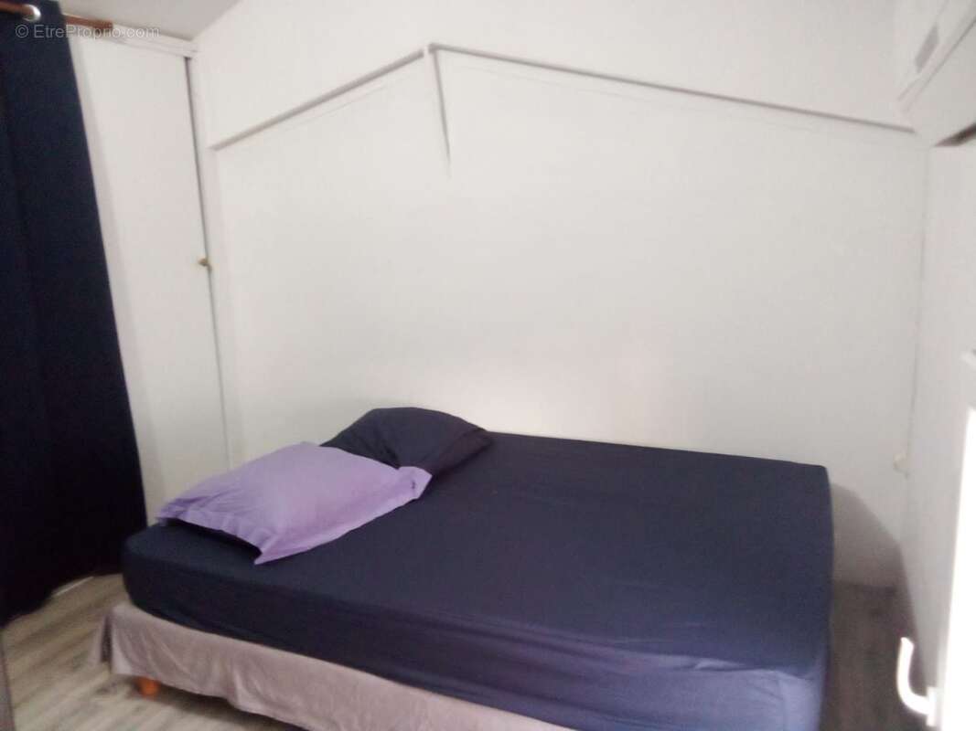 Appartement à SAINTE-LUCE