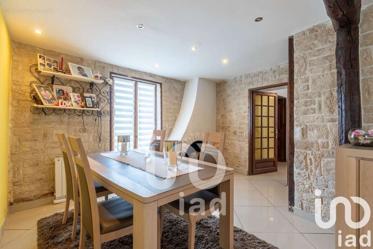 Photo 3 - Maison à TESSANCOURT-SUR-AUBETTE