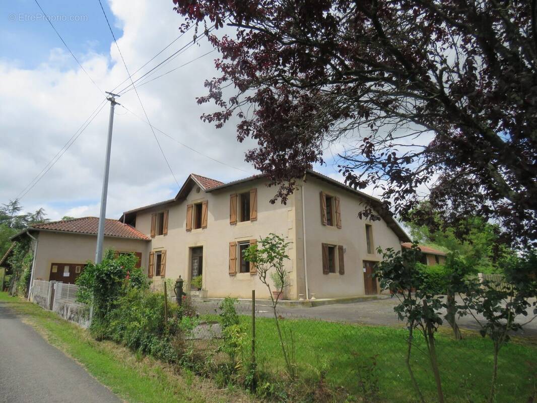 Maison à BOULOGNE-SUR-GESSE