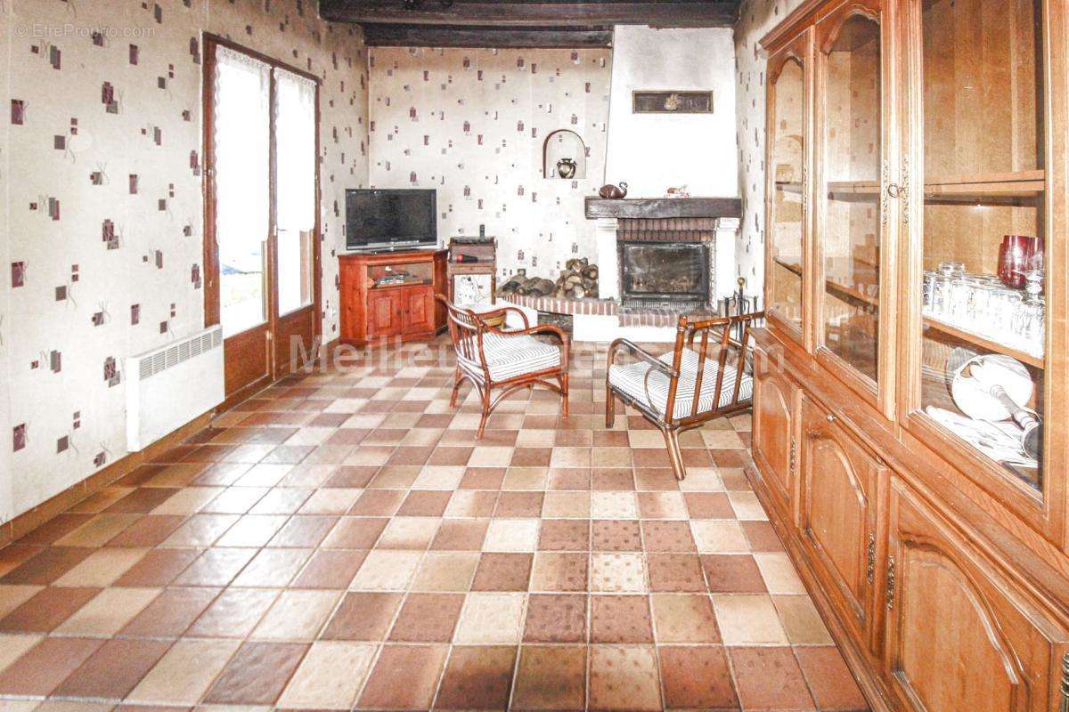 Maison à COURTENAY