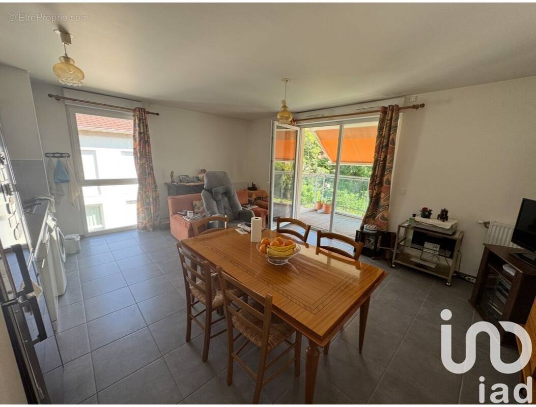 Photo 1 - Appartement à MONTLIGNON
