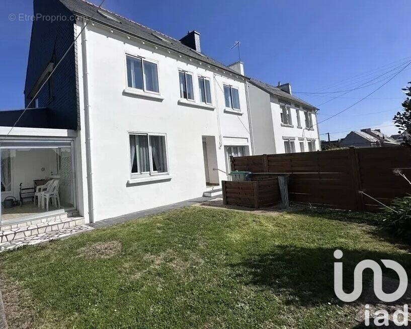 Photo 1 - Maison à GUILVINEC