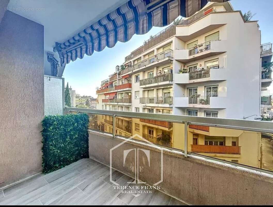 Appartement à NICE