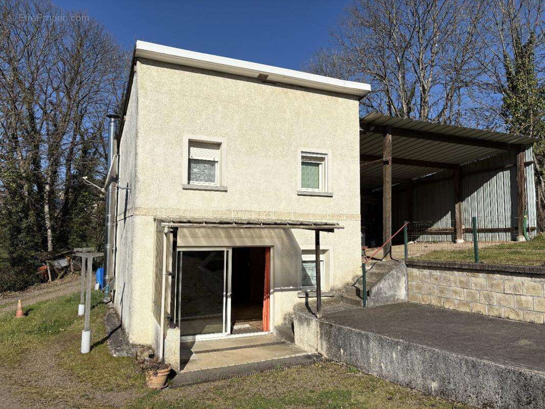 Maison à ESTIVAUX