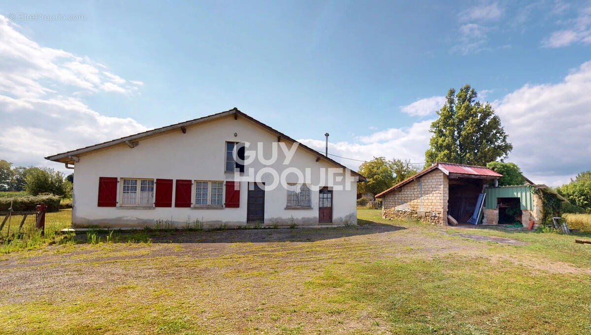 Maison à HAGETMAU