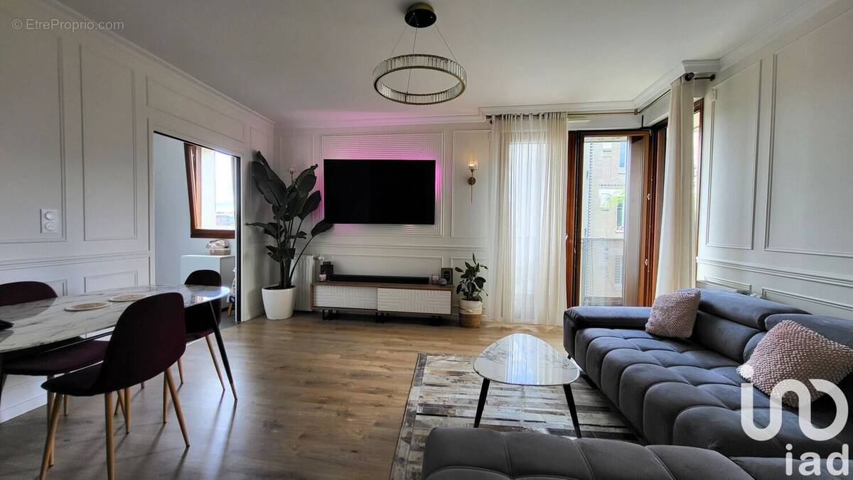 Photo 1 - Appartement à GENNEVILLIERS