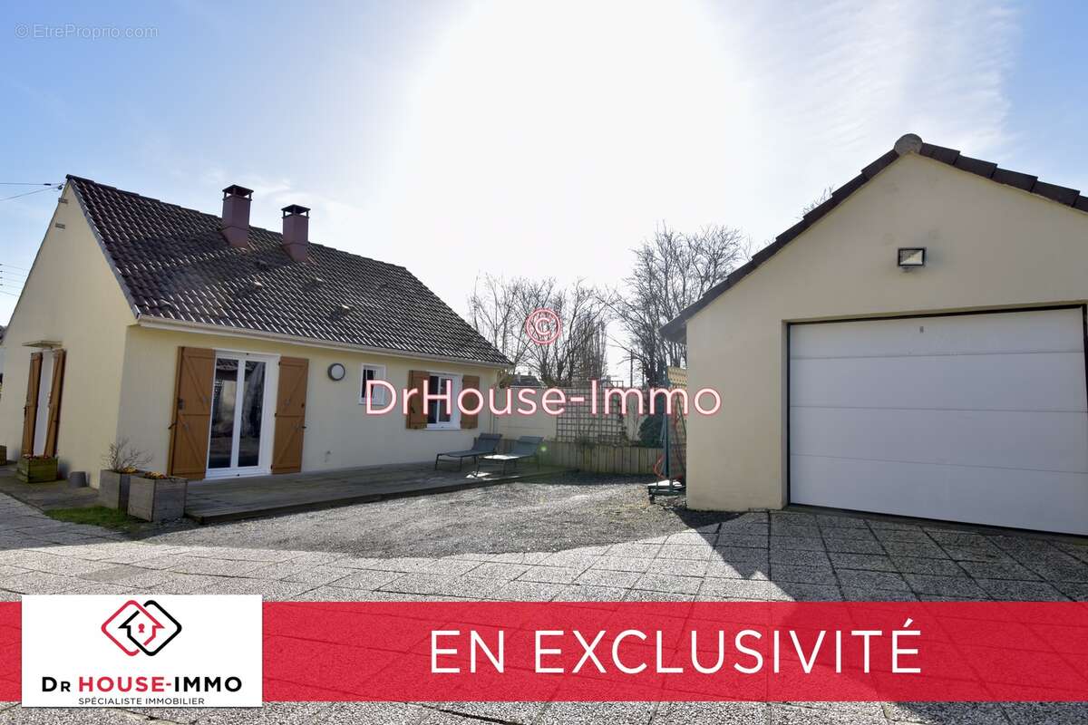 Maison à BOUAFLE