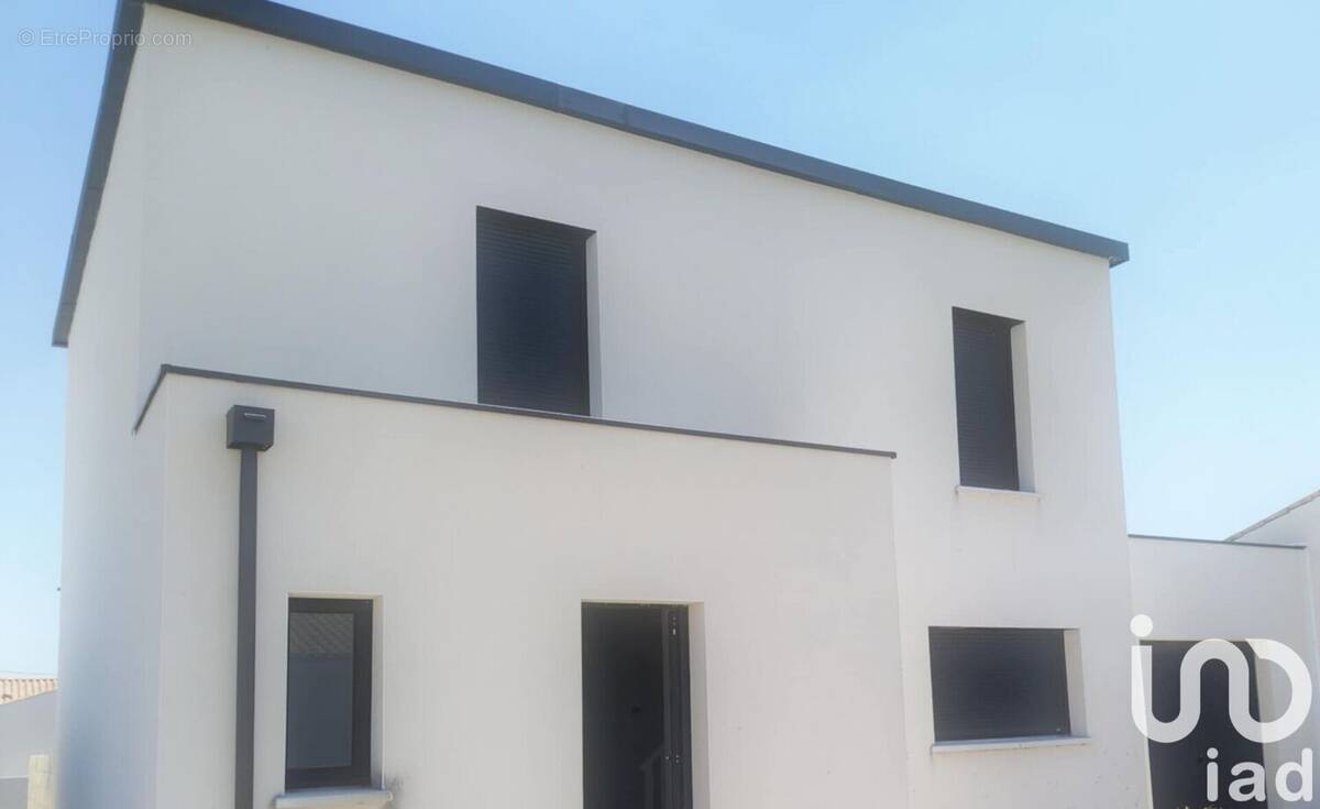 Photo 1 - Maison à AIGREFEUILLE-D&#039;AUNIS