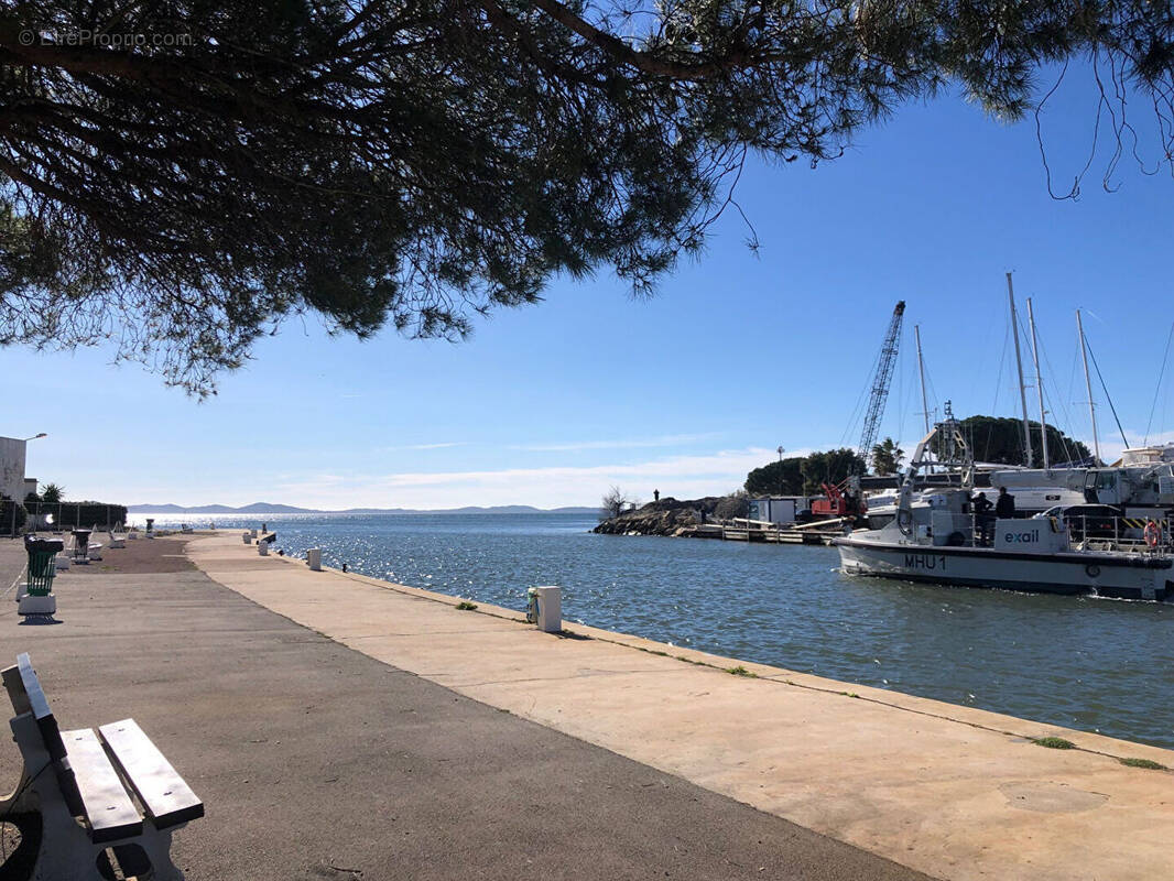 Appartement à HYERES