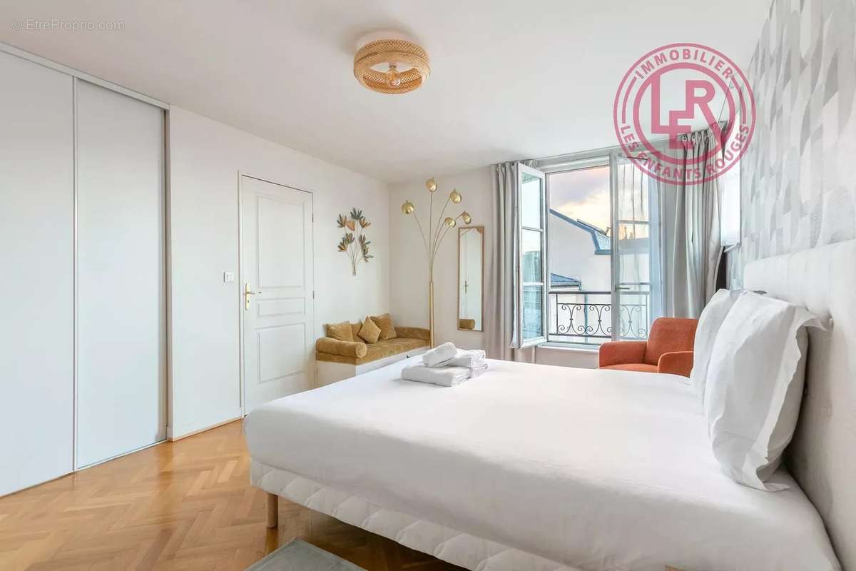 Appartement à PARIS-3E