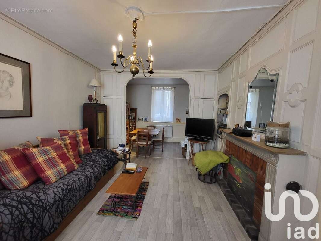 Photo 2 - Maison à CHATILLON-COLIGNY