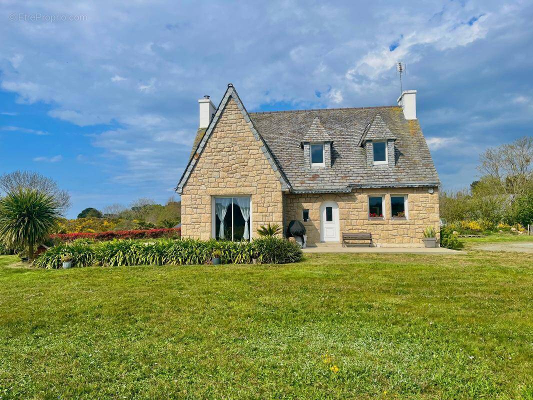 Maison à PLEUMEUR-BODOU