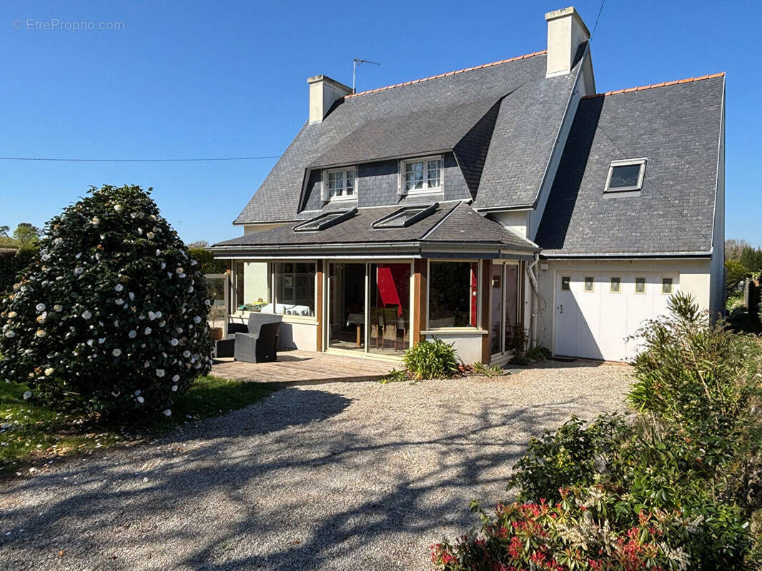 Maison à LOCTUDY