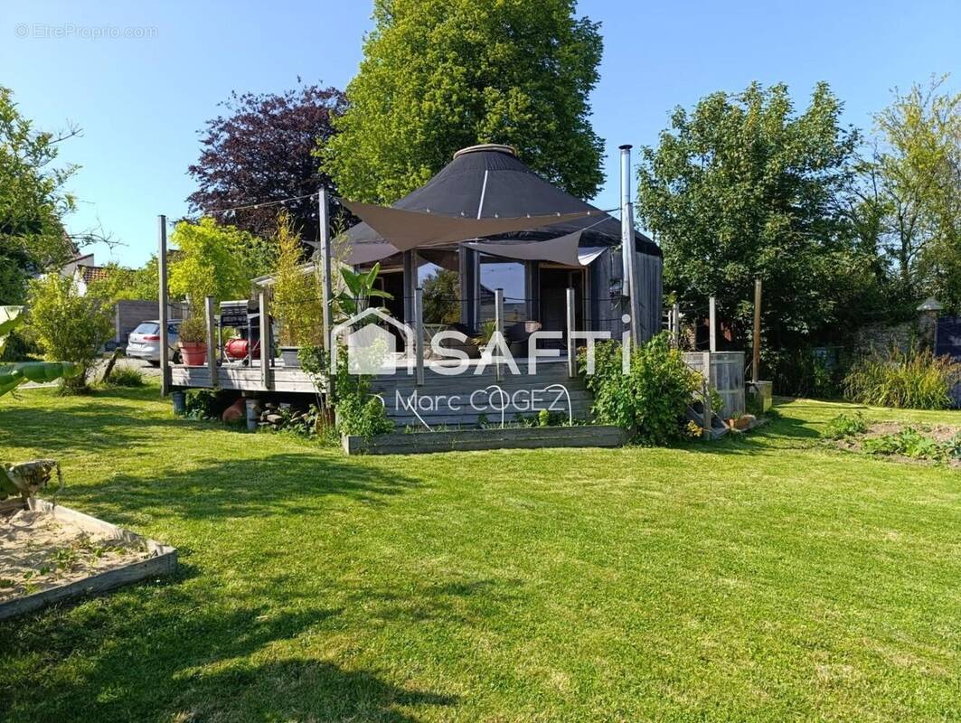 Photo 1 - Maison à LA CAPELLE-LES-BOULOGNE