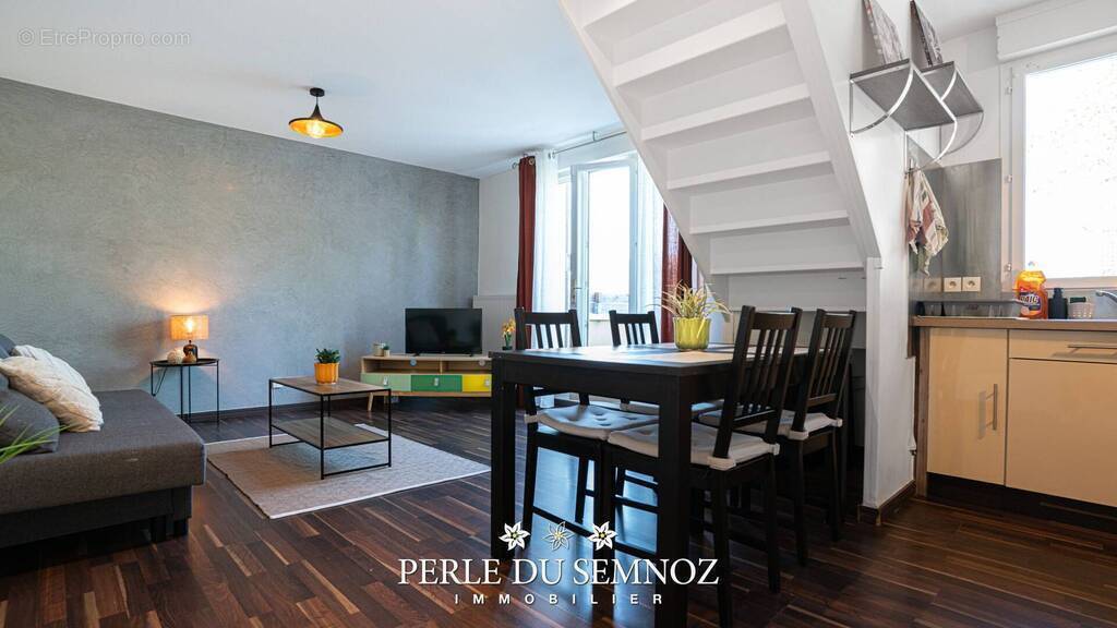 Appartement à QUINTAL
