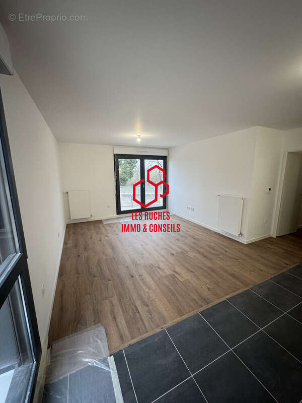 Appartement à MAGNY-LE-HONGRE