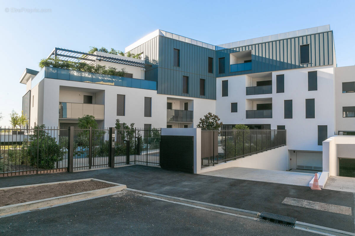 Appartement à SAINT-JEAN-DE-VEDAS