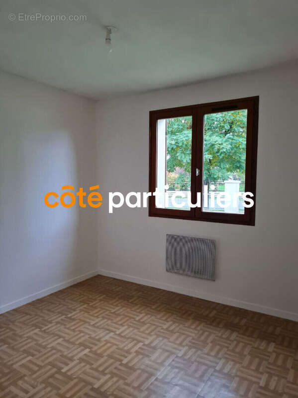 Maison à VILLEMANDEUR