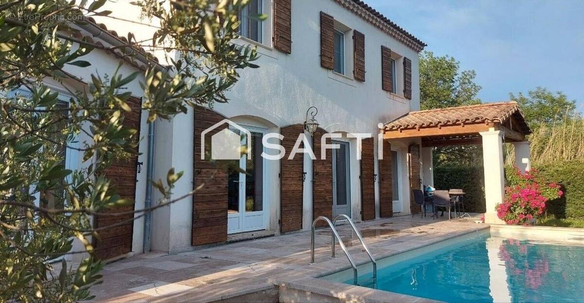 Photo 1 - Maison à EYGUIERES
