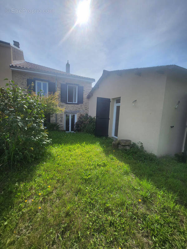 Photo 1 - Maison à SEREILHAC