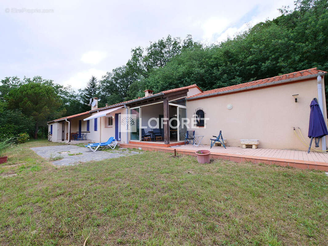 Maison à MONTFERRER