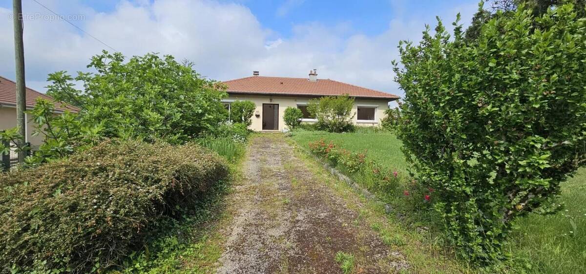 Maison à VIRIAT
