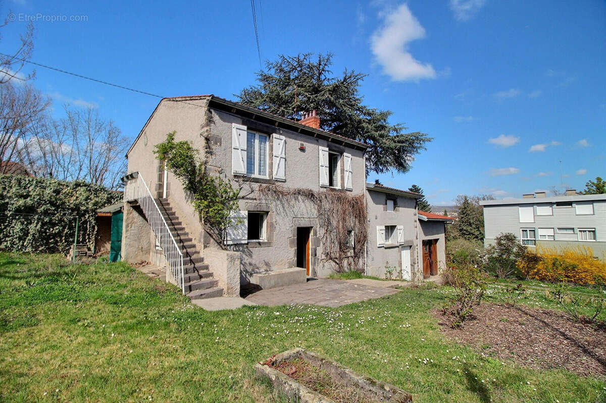 Maison à CLERMONT-FERRAND
