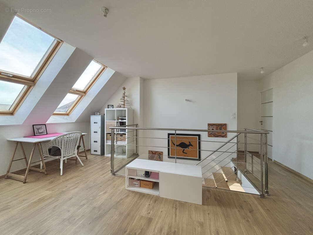 Maison à MATHIEU