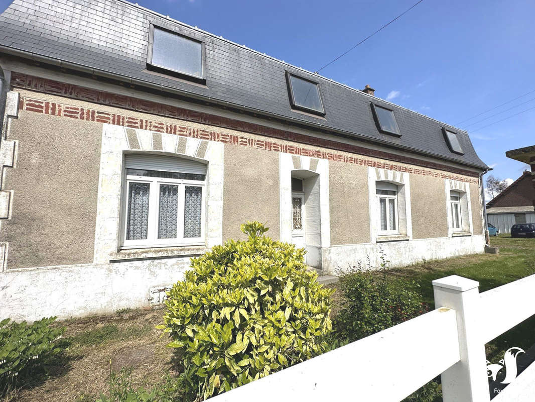 Maison à GOUZEAUCOURT