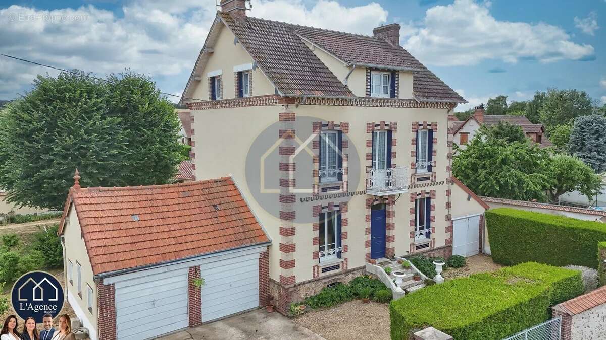 Maison à NOGENT-LE-ROI