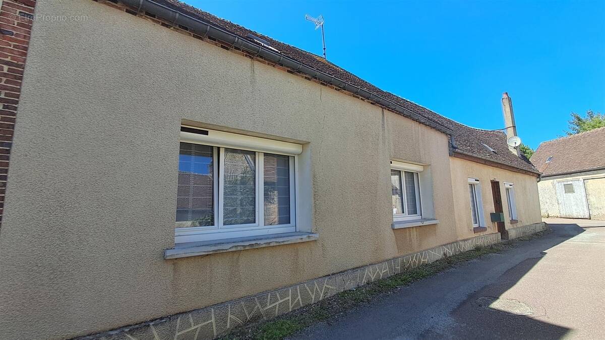 Maison à LA FERTE-VIDAME