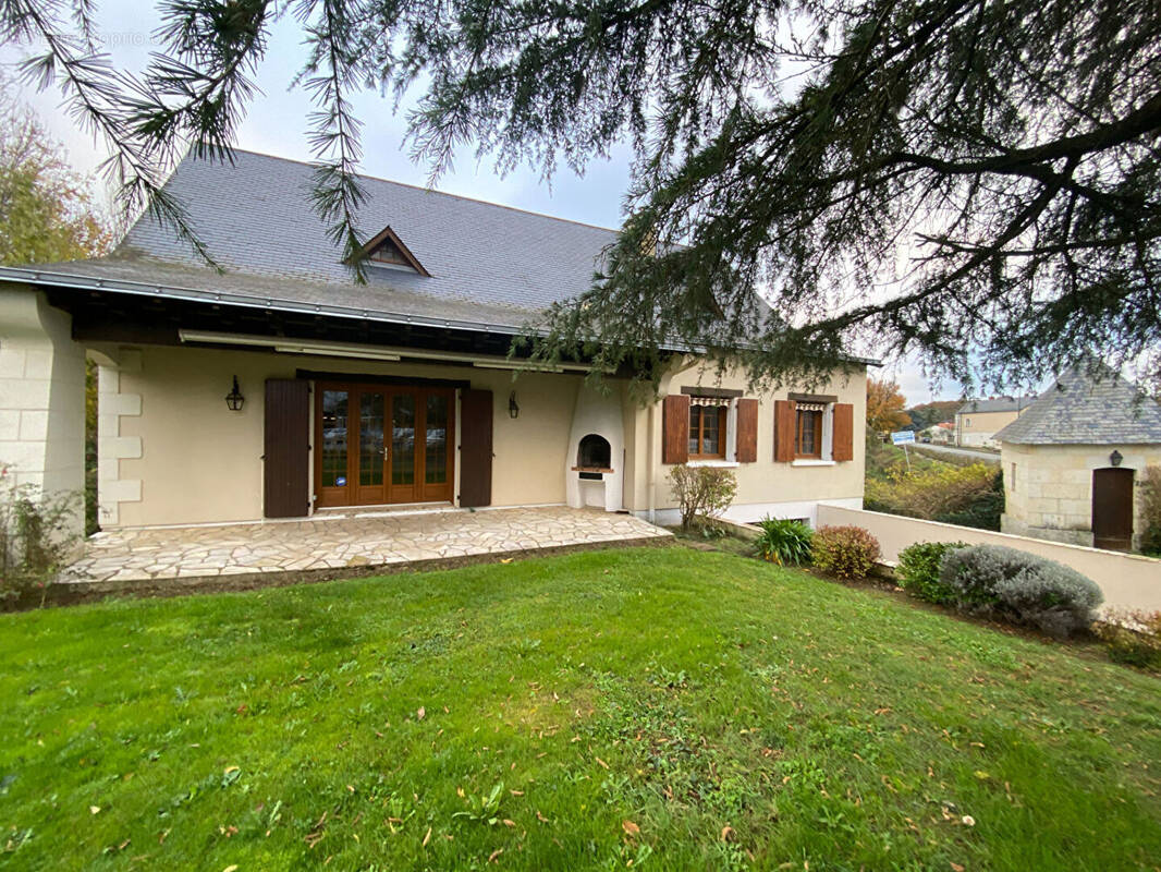Maison à GENNES