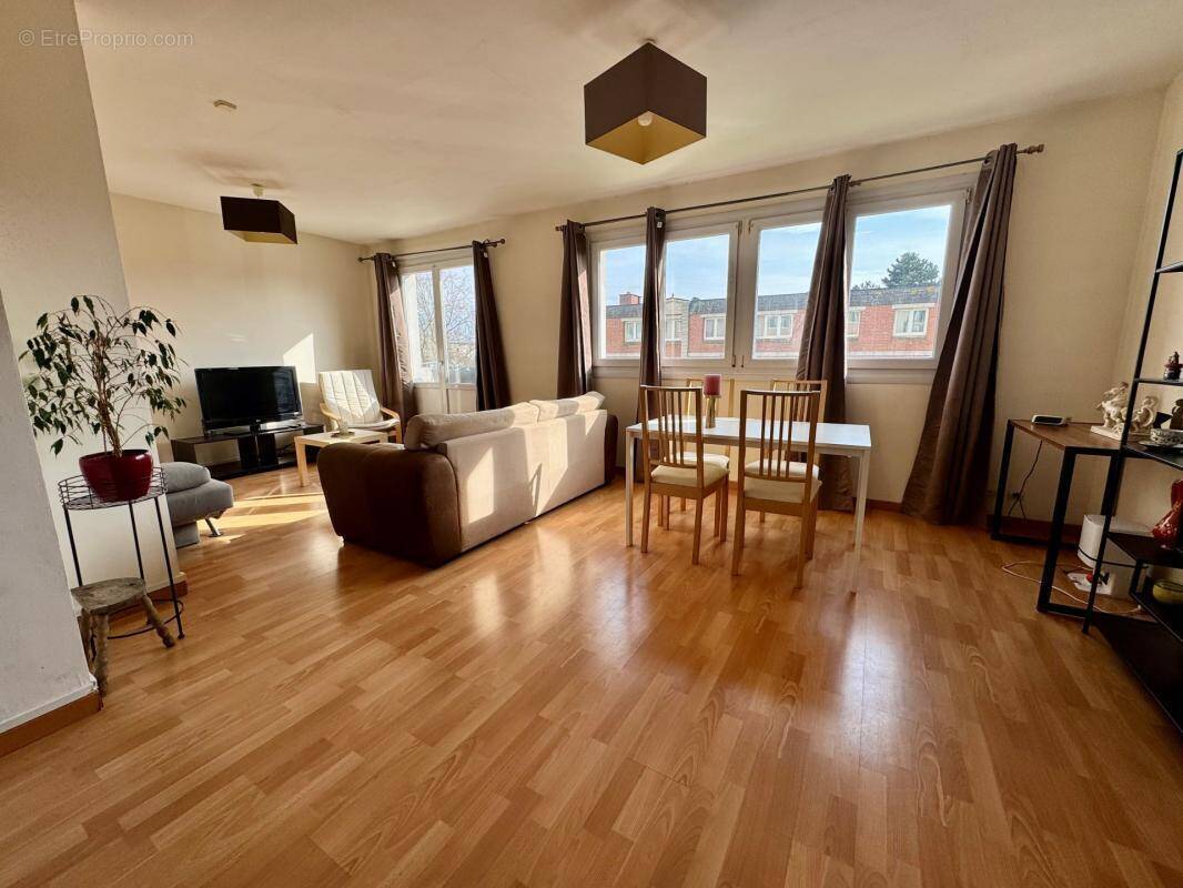 Appartement à VILLENEUVE-D&#039;ASCQ
