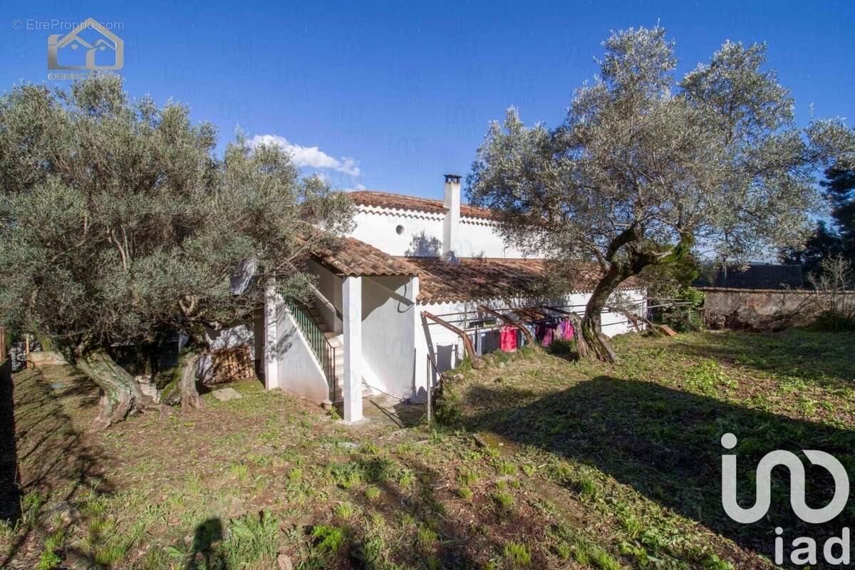 Photo 3 - Maison à SOLLIES-PONT