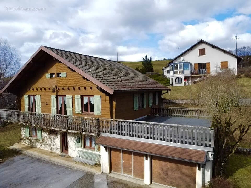 Maison à FONCINE-LE-HAUT