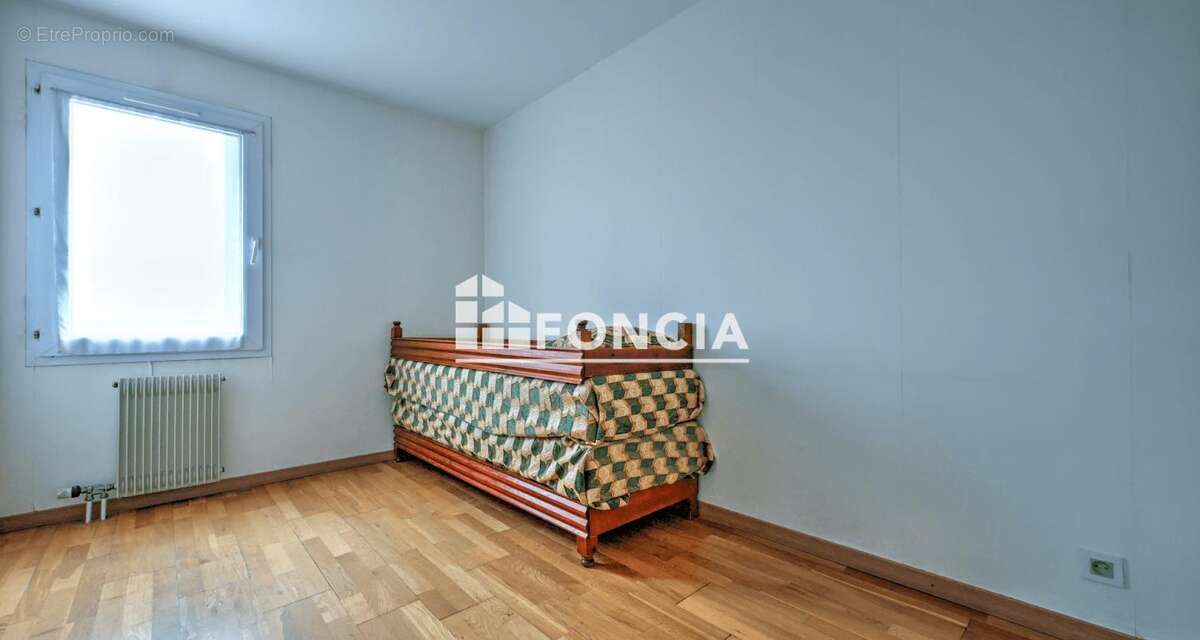 Appartement à ELANCOURT