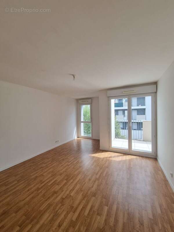 Appartement à VALENTON