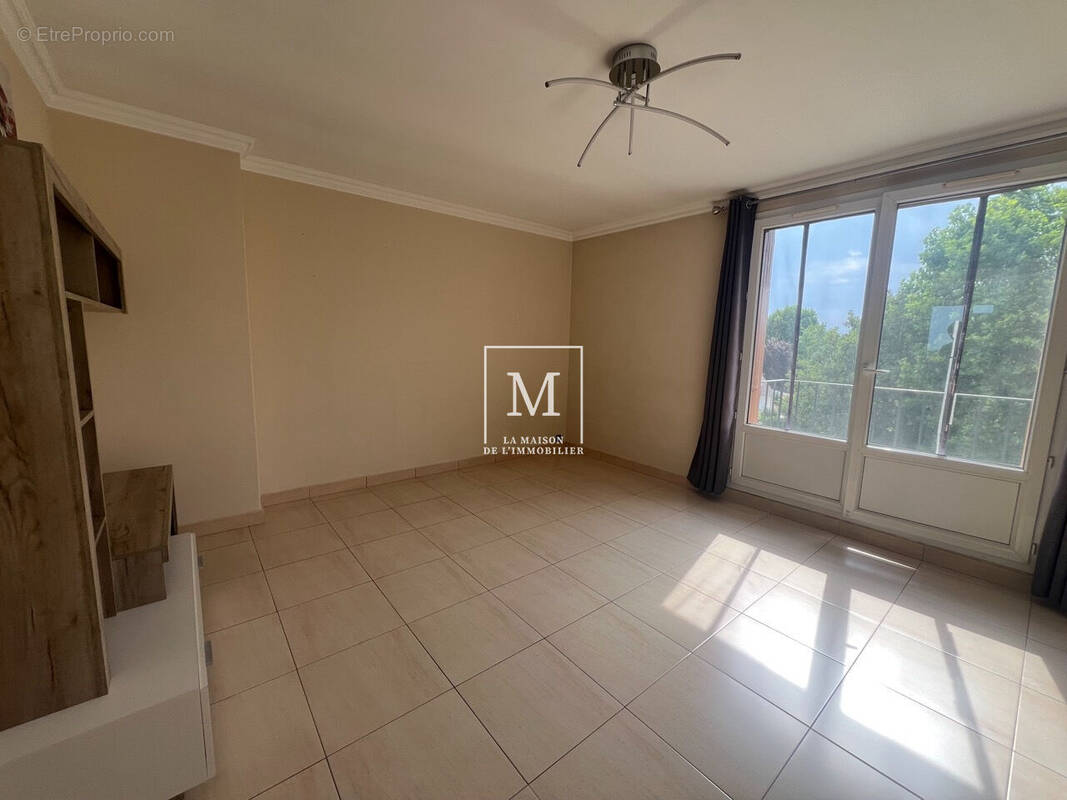 Appartement à MAISONS-LAFFITTE