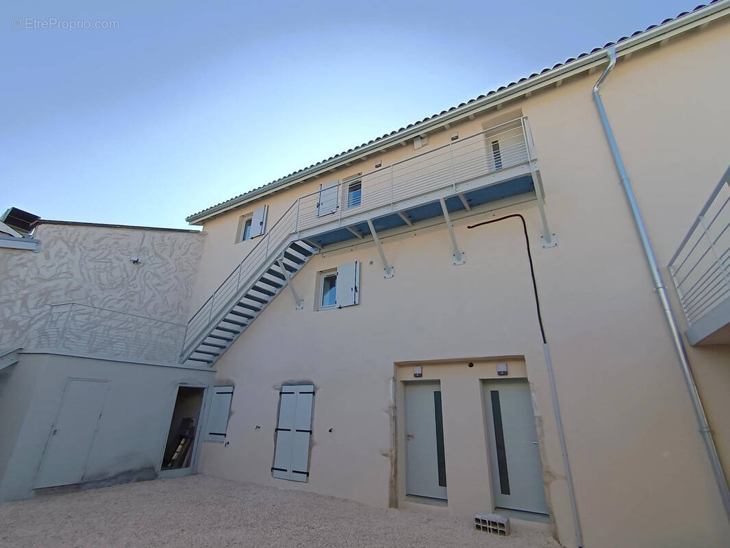 Appartement à CORCELLES-EN-BEAUJOLAIS