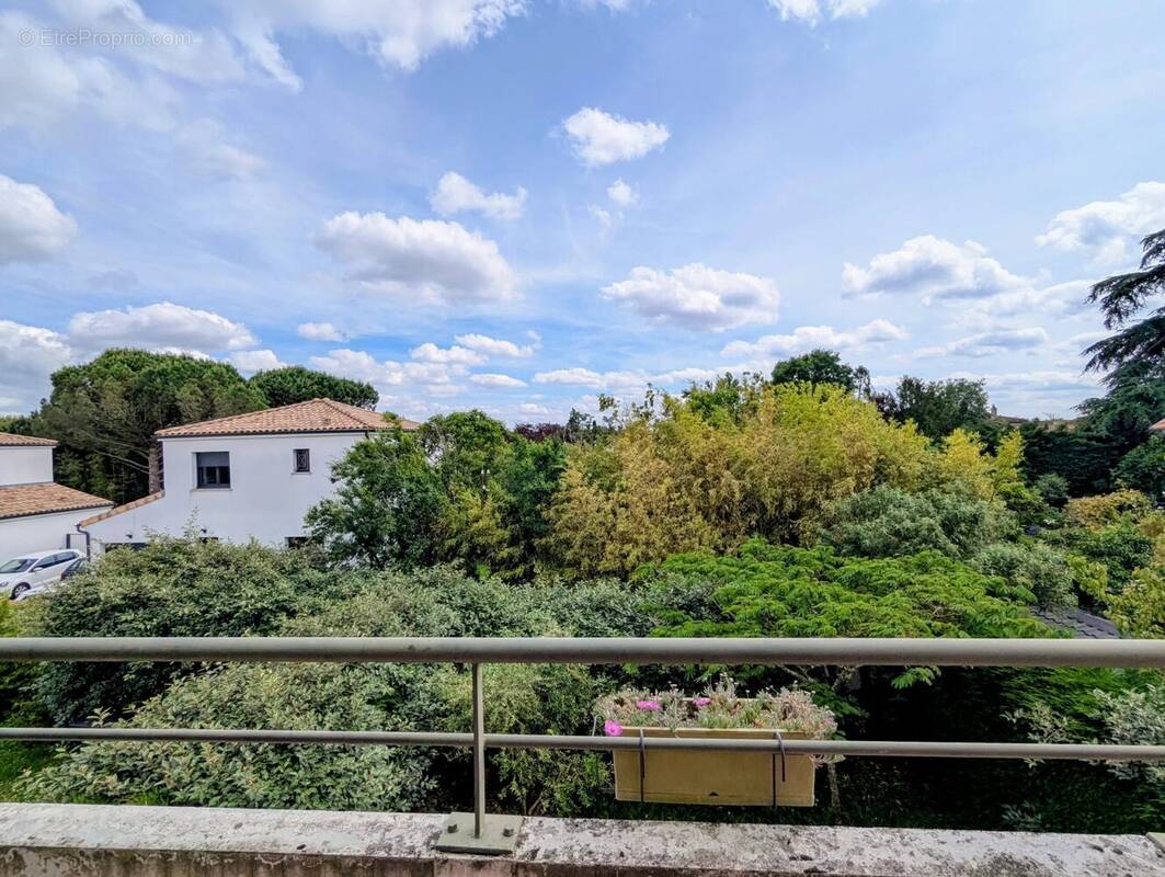 Appartement à AUCAMVILLE