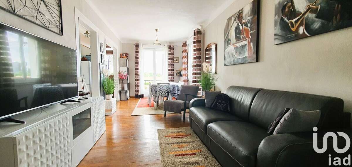 Photo 5 - Maison à LE MESNIL-SAINT-DENIS