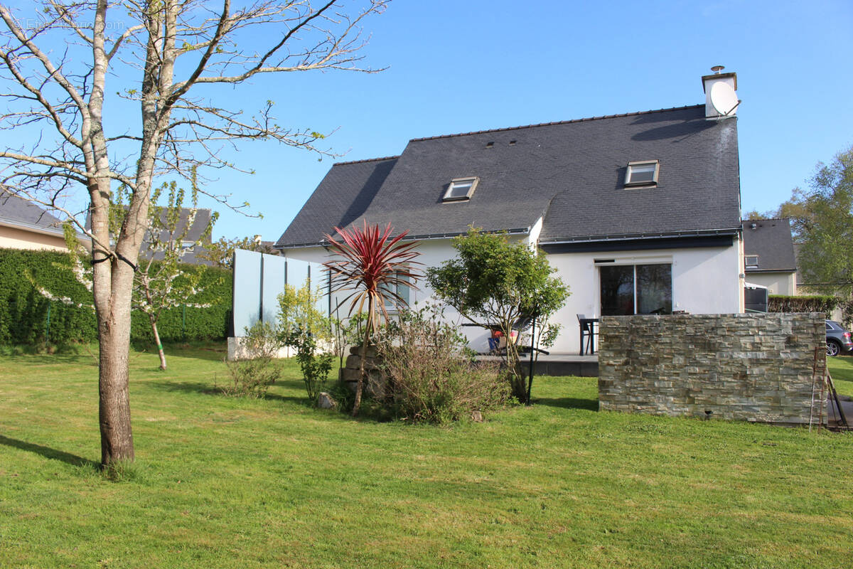 Maison à MEUCON