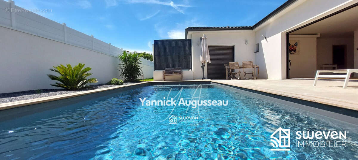 Maison à LE FAUGA