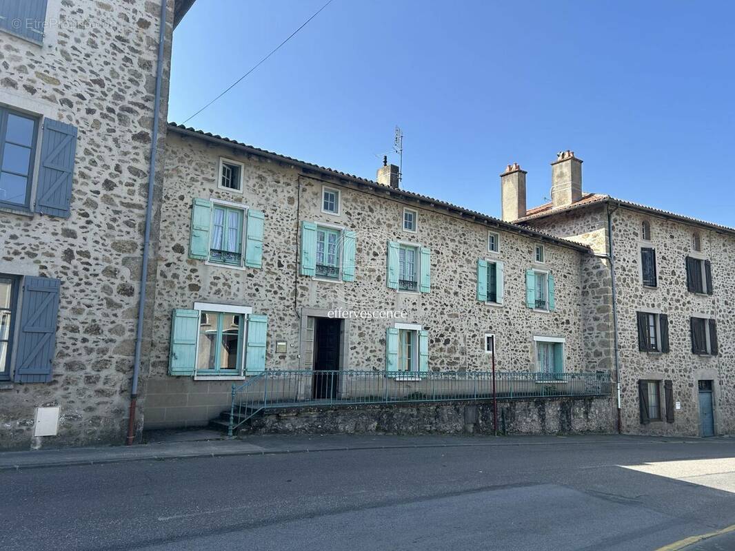 Maison à ROCHECHOUART
